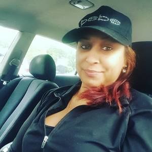 Meet your Posher, Juanita